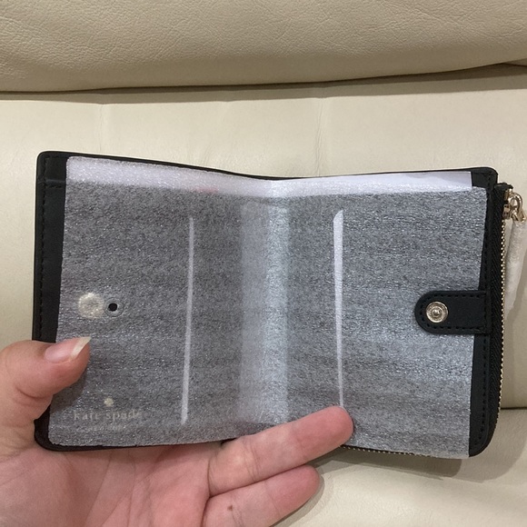 NWT Kate Spade Black Floral Splendid Ditsy Schuyler Small L Zip Bifold Wallet - Picture 7 of 15